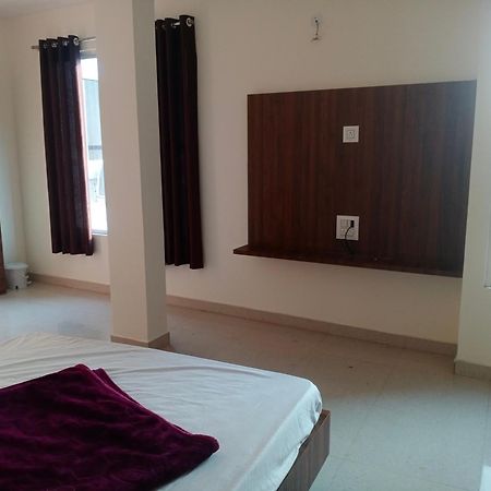 Hotel Soham Palace Ujjain Ngoại thất bức ảnh